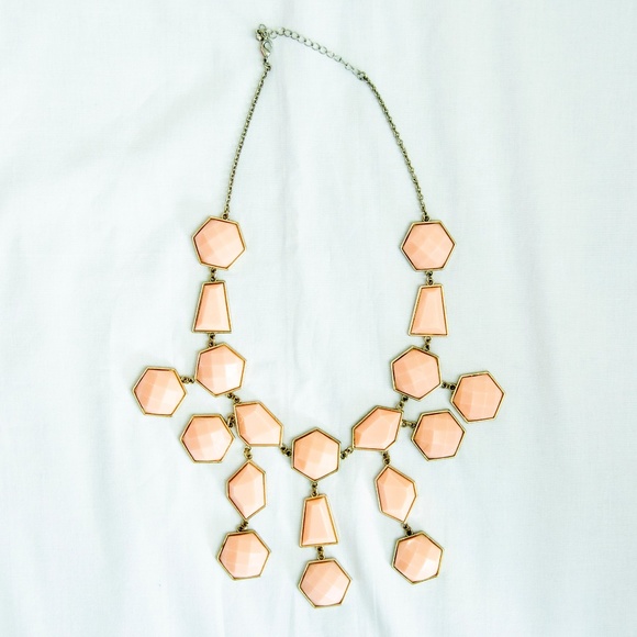 Jewelry - Light Pink Bubble Statement Necklace